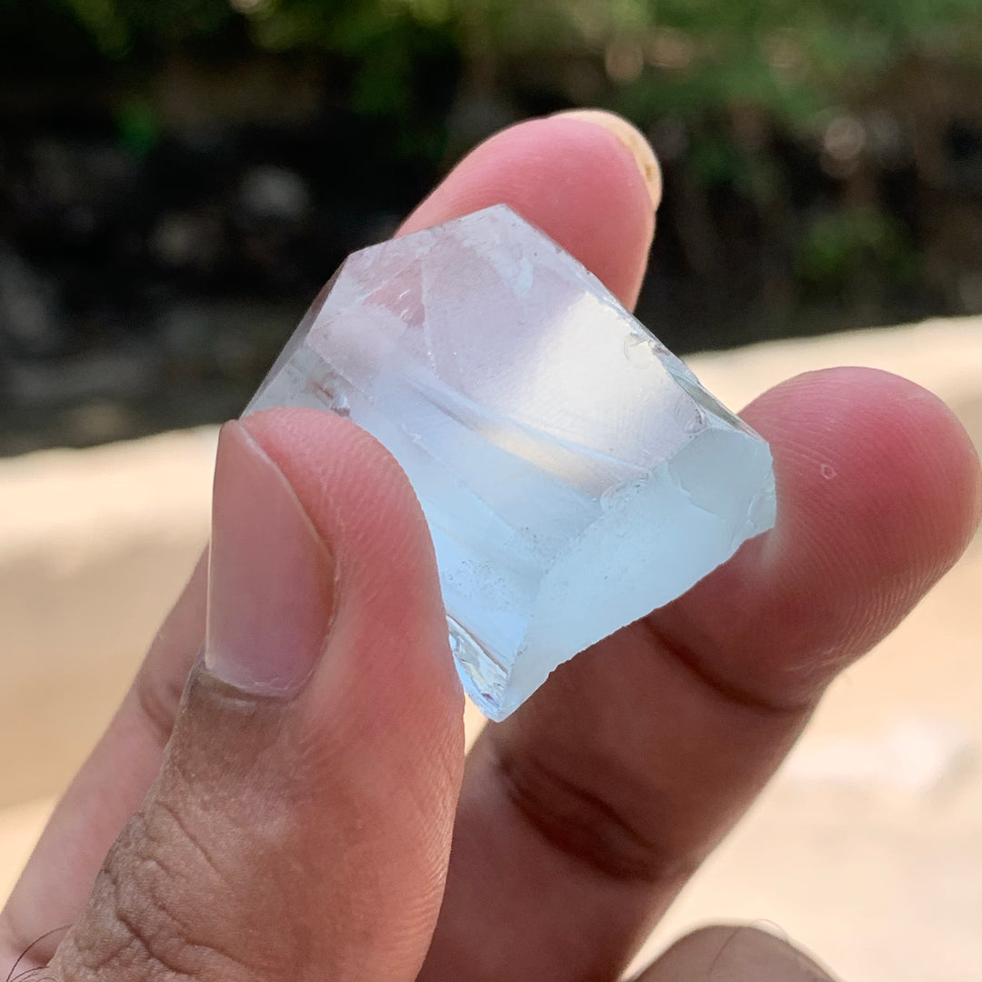 17.90 Grams Facet Rough High Quality Bluish Aquamarine