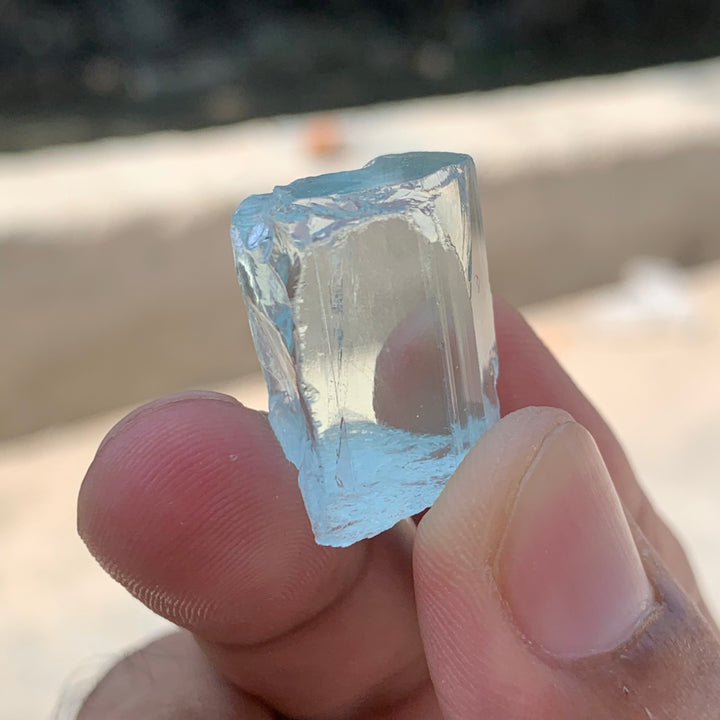 10 Grams Facet Rough High Quality Bluish Aquamarine