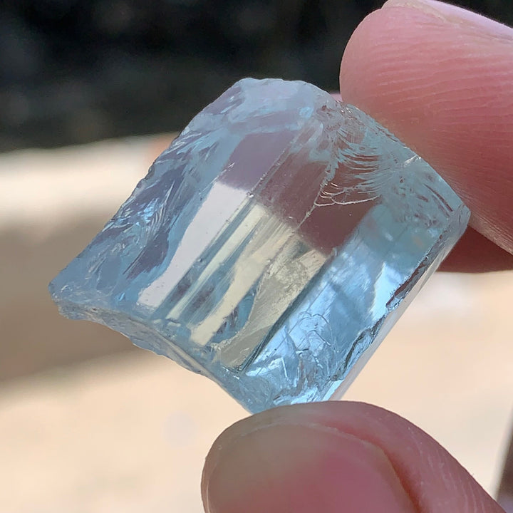 10 Grams Facet Rough High Quality Bluish Aquamarine