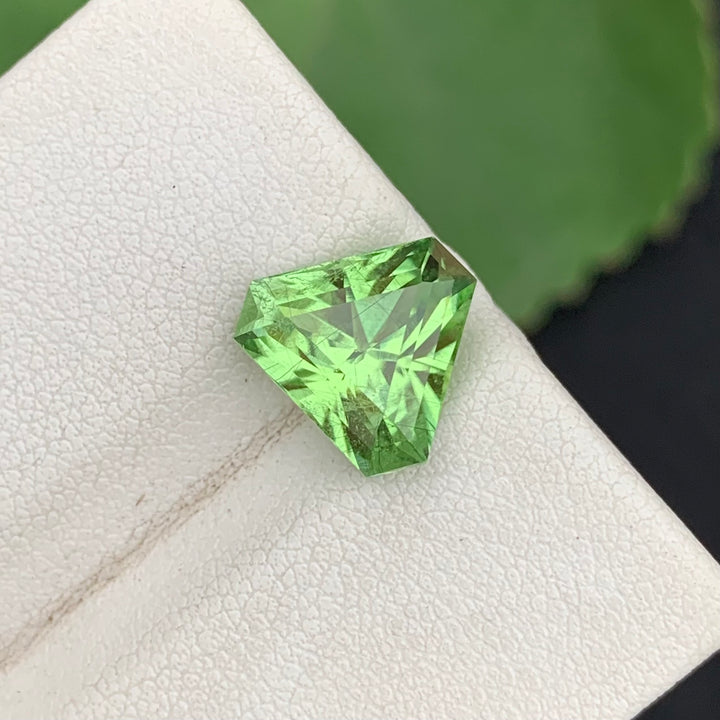 4.75 Carats Faceted Natural Trillion Cut Rutile Peridot