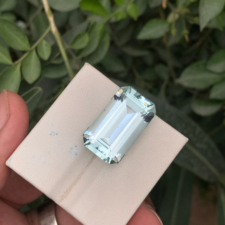 30 Carats Faceted Stunning Aquamarine