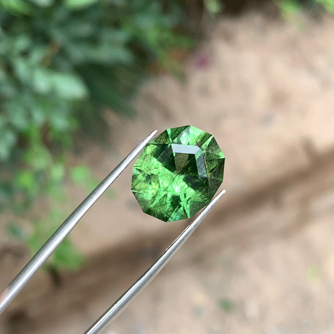 10.65 Carats Faceted Rutile Peridot