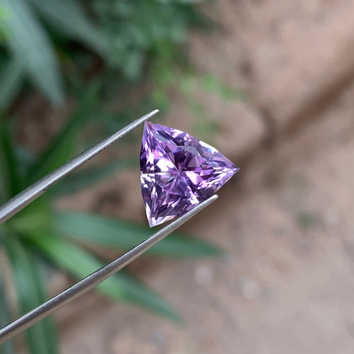 6.10 Carats Faceted Trillion Cut Amethyst