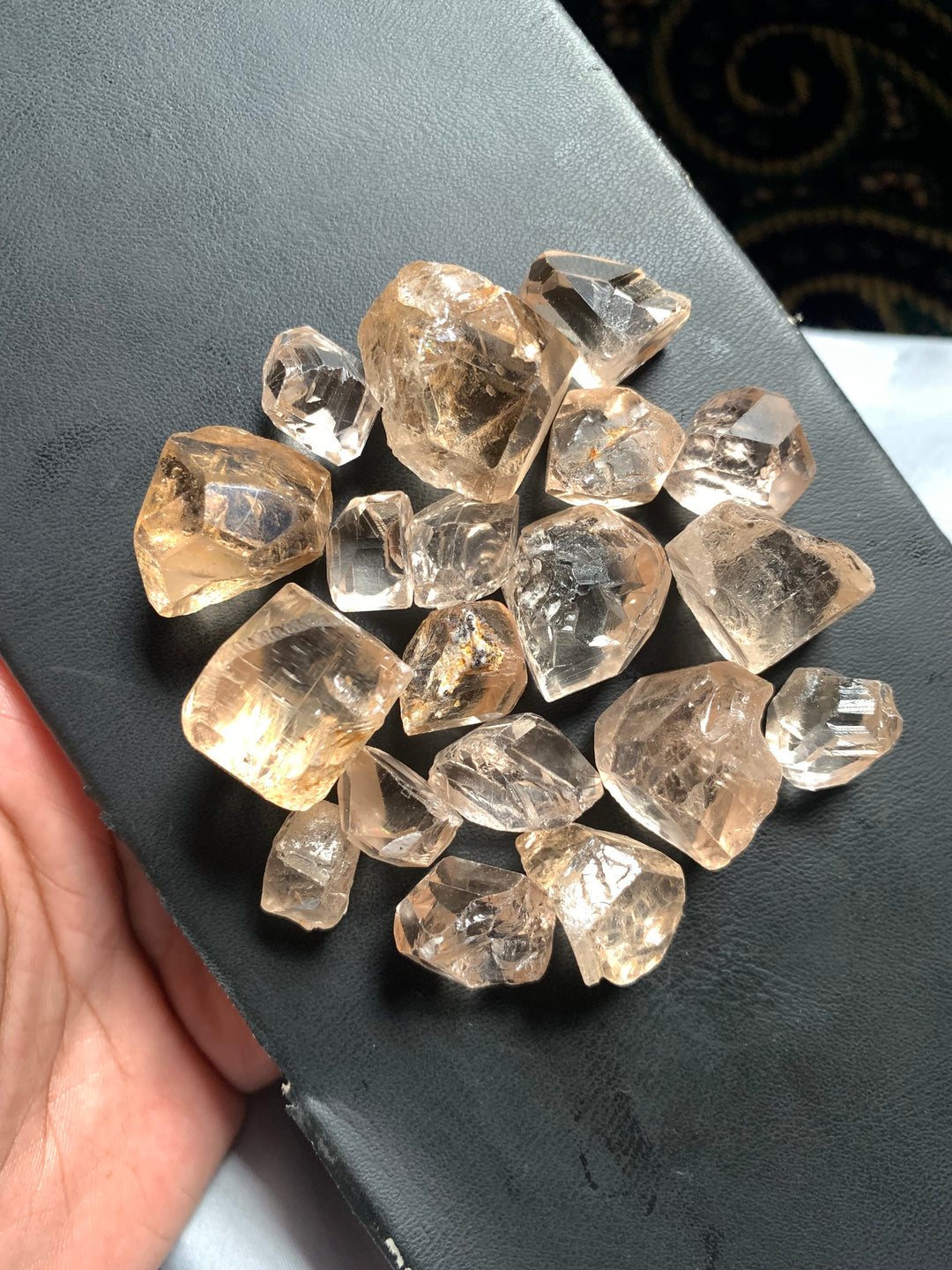 140 Grams Facet Rough Golden Topaz