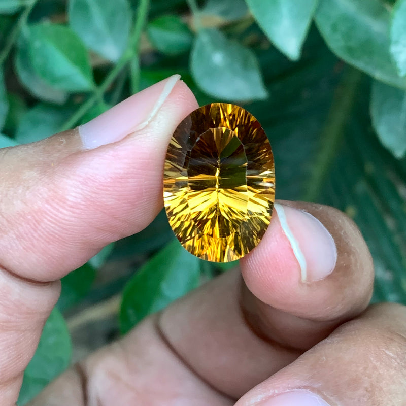 15.75 Carats Faceted Oval Shiny Citrine