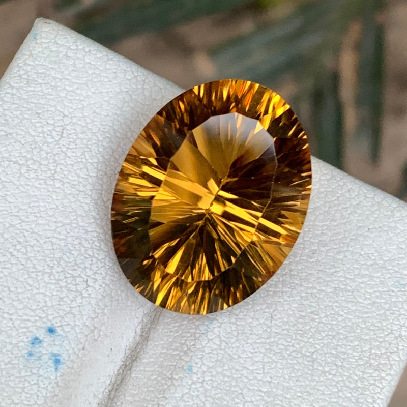 18.50 Carats Faceted Oval Shiny Citrine