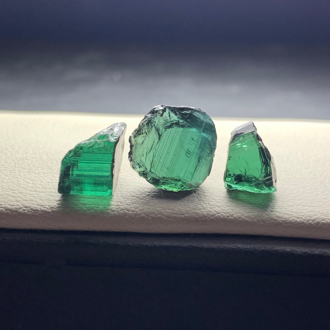 4 Grams Facet Rough Greenish Blue Tourmaline