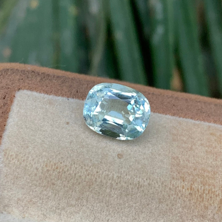 1.90 Carats Loose Aquamarine