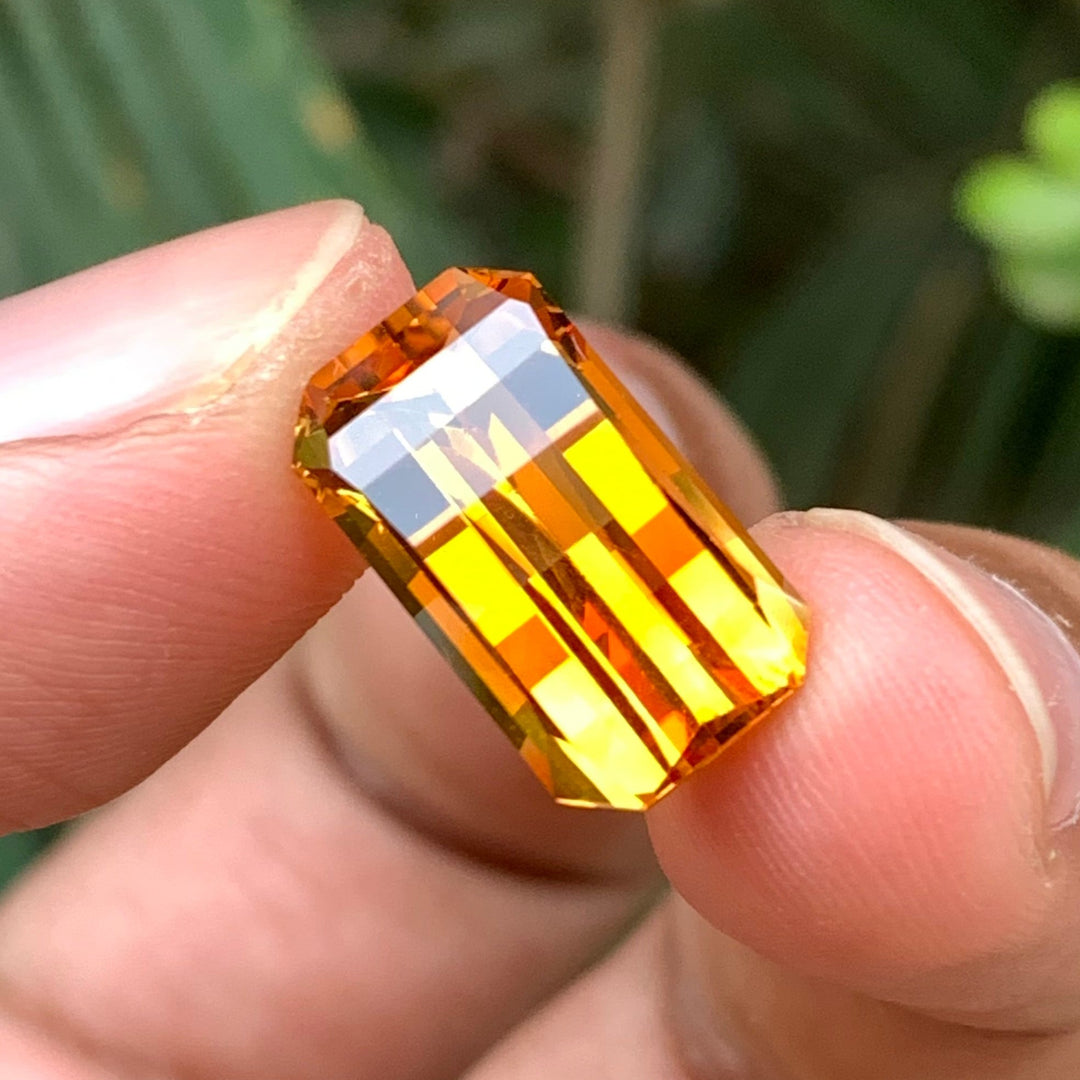 8.50 Carats Faceted Pixel Cut Madeira Citrine