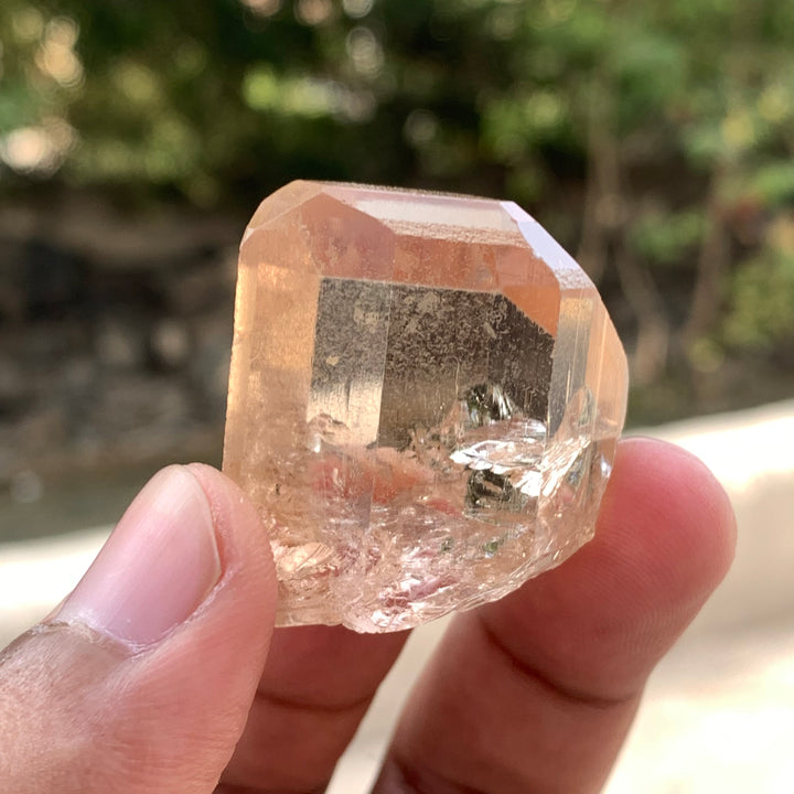 39 Grams Facet Rough Golden Skardu Topaz