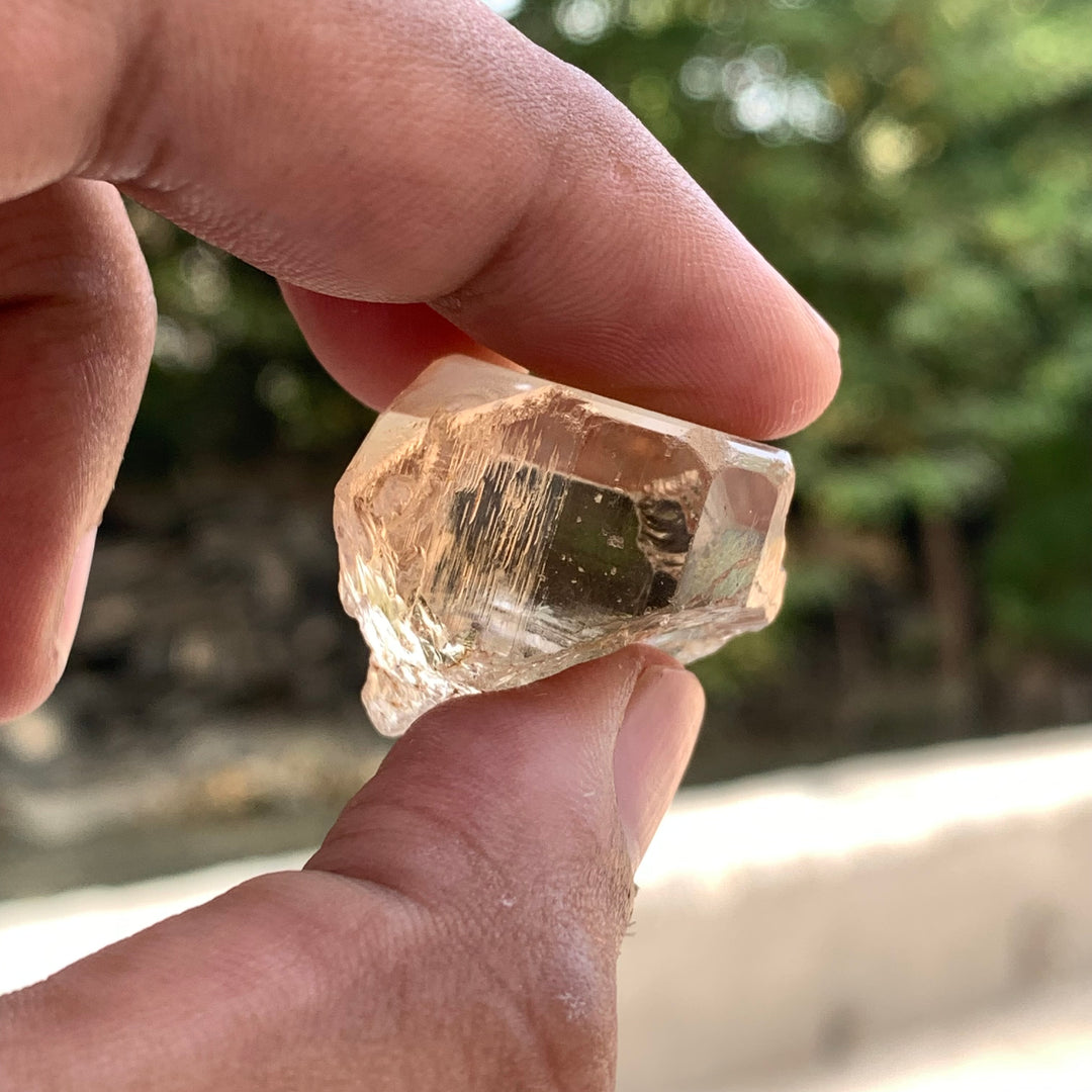 30 Grams Facet Rough Golden Skardu Topaz