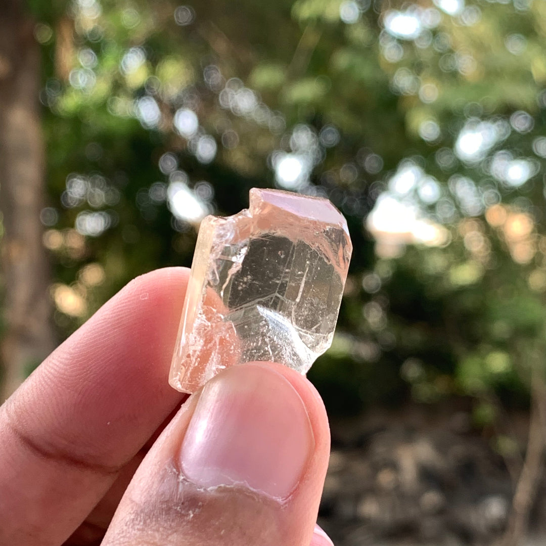 18.72 Grams Facet Rough Golden Skardu Topaz