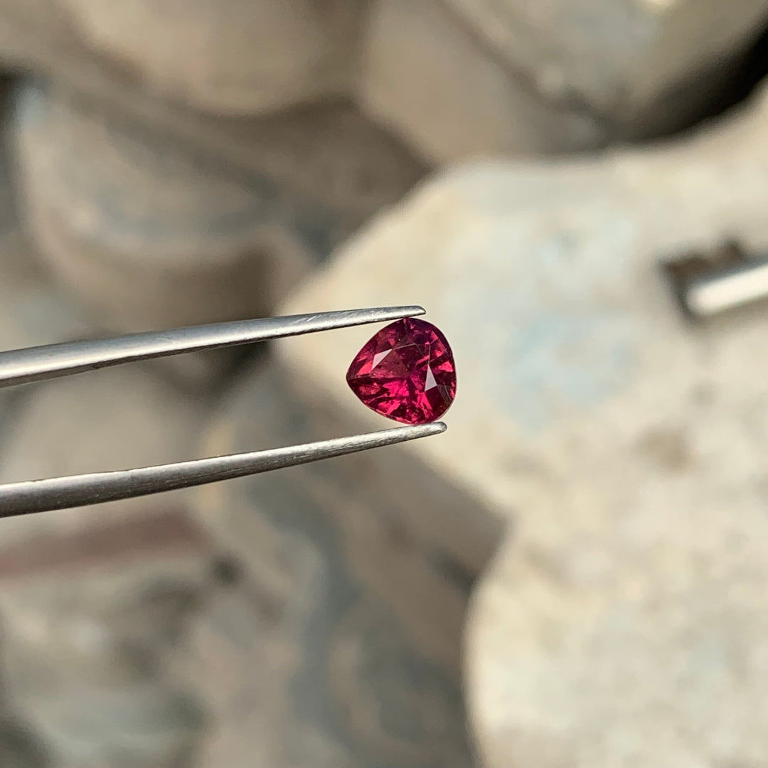 0.75 Carats Faceted Hot Pink Tourmaline