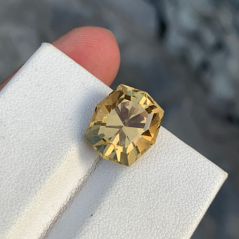 8.40 Carats Faceted Citrine