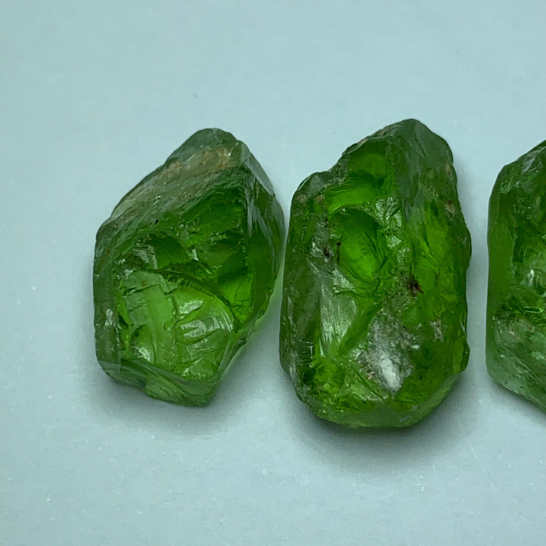 9 Grams Facet Rough Eye Clean Peridot