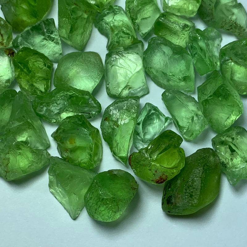 30 Grams Facet Rough Eye Clean Peridot