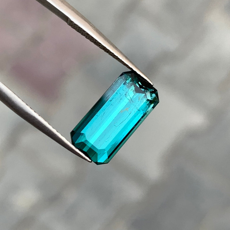 3.95 Carats Faceted Indicolite Tourmaline