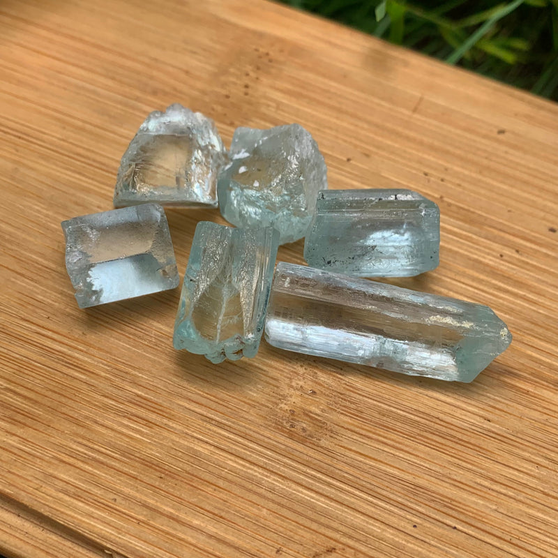 30 Grams Facet Grade Bluish Aquamarine Parcel