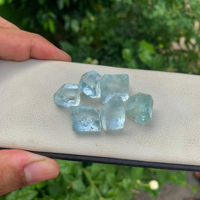 25.80 Grams Facet Grade Bluish Aquamarine Parcel