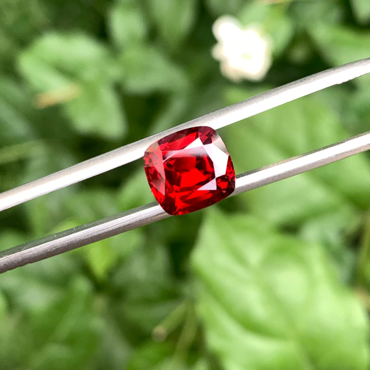 3.95 Carats Faceted Red Rhodolite Garnet