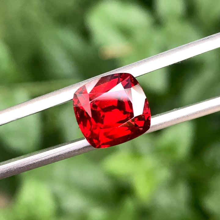 3.95 Carats Faceted Red Rhodolite Garnet