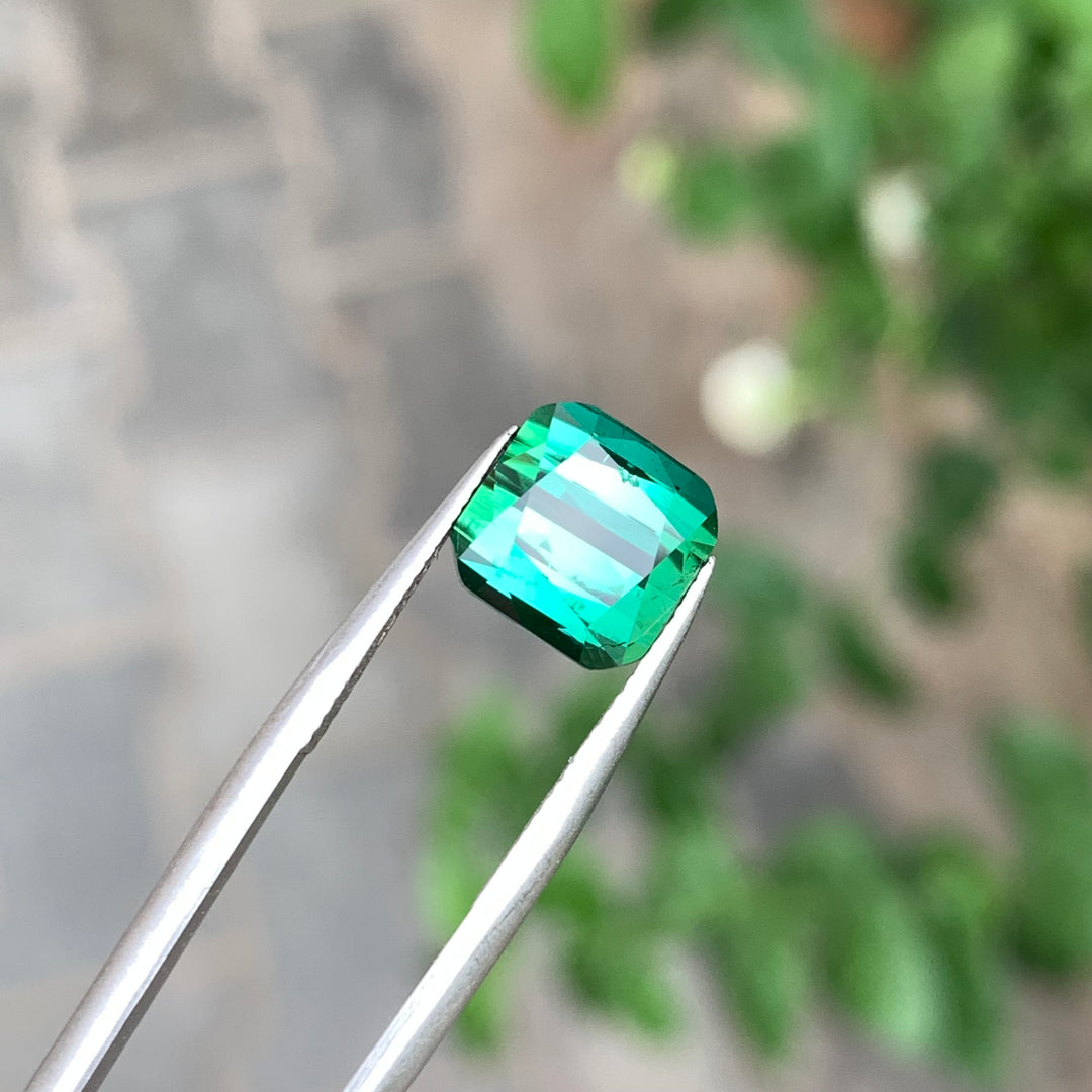 4.60 Carats Loose Lagoonish Green Tourmaline