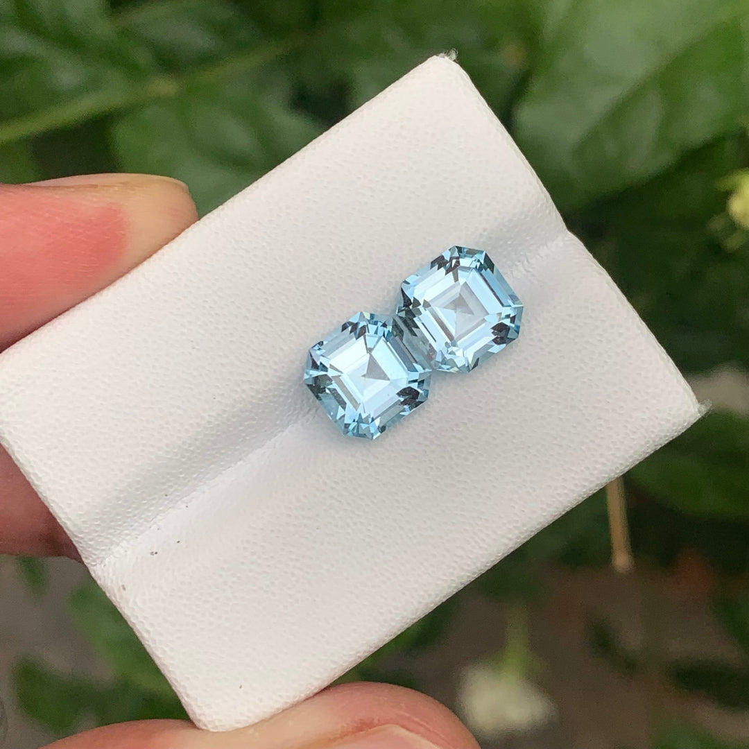 6.5 Carats Loose Blue Topaz Pair