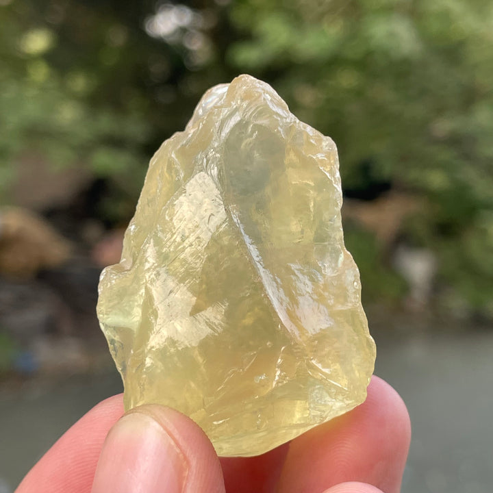 Natural Lemon Quartz Rough 49mm– Carving Grade, Flat Shaped Crystal for Gem Art & Lapidary Work