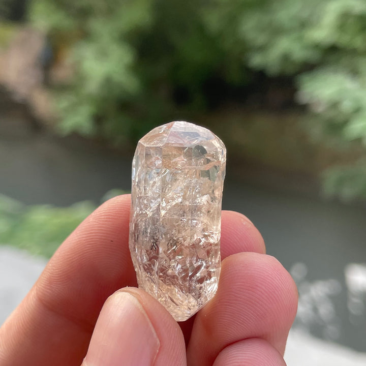 Natural Imperial Topaz Crystal – Perfect Termination, Glassy Texture, Unique Shape – Skardu, Pakistan – Untreated & Unheated