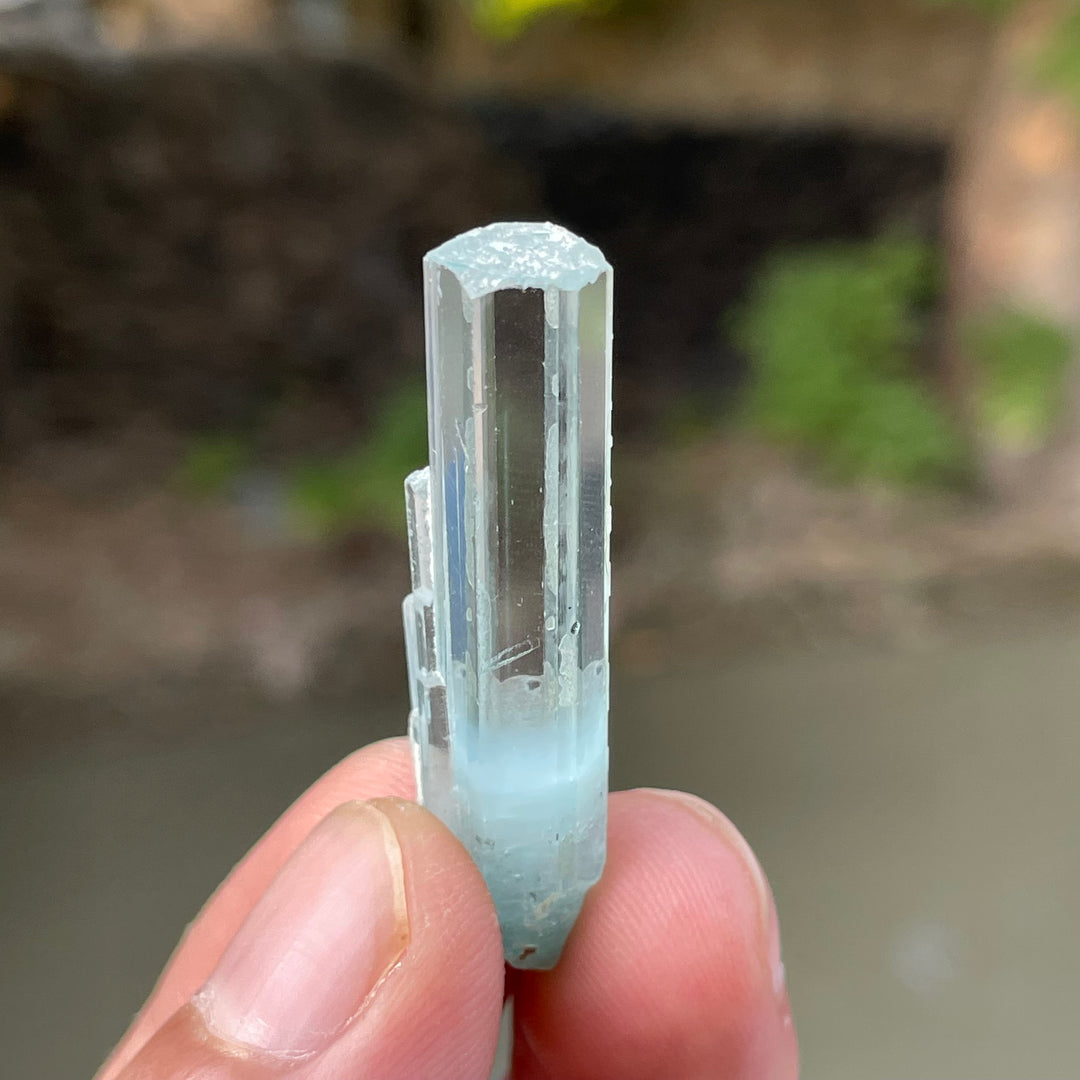 Natural Aquamarine Crystal 5.63g – Sky Blue Healing Stone from Pakistan