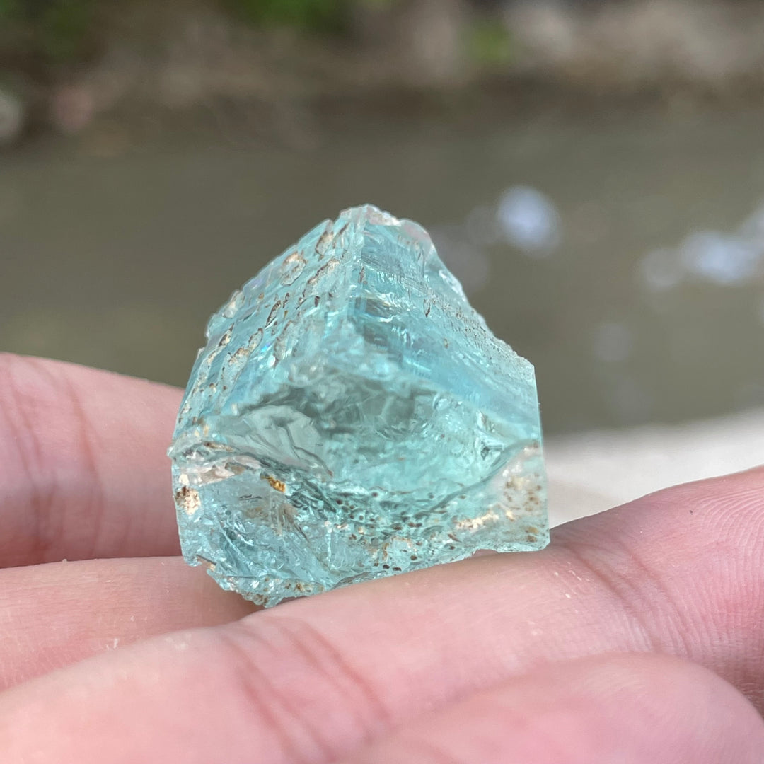 Facet Grade Loupe Clean Aquamarine 17.8gm Rough Biggie From Pakistan Mines