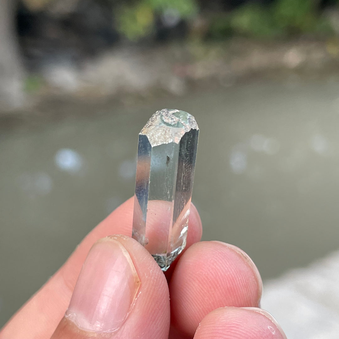 Natural Sky Blue Aquamarine Crystal 2.98g from Pakistan
