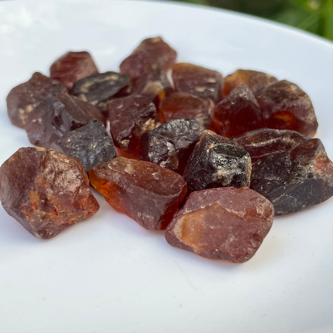 Natural African Hessonite Garnet Rough – 2g+ Pieces, Eye Clean with Smoky Hue