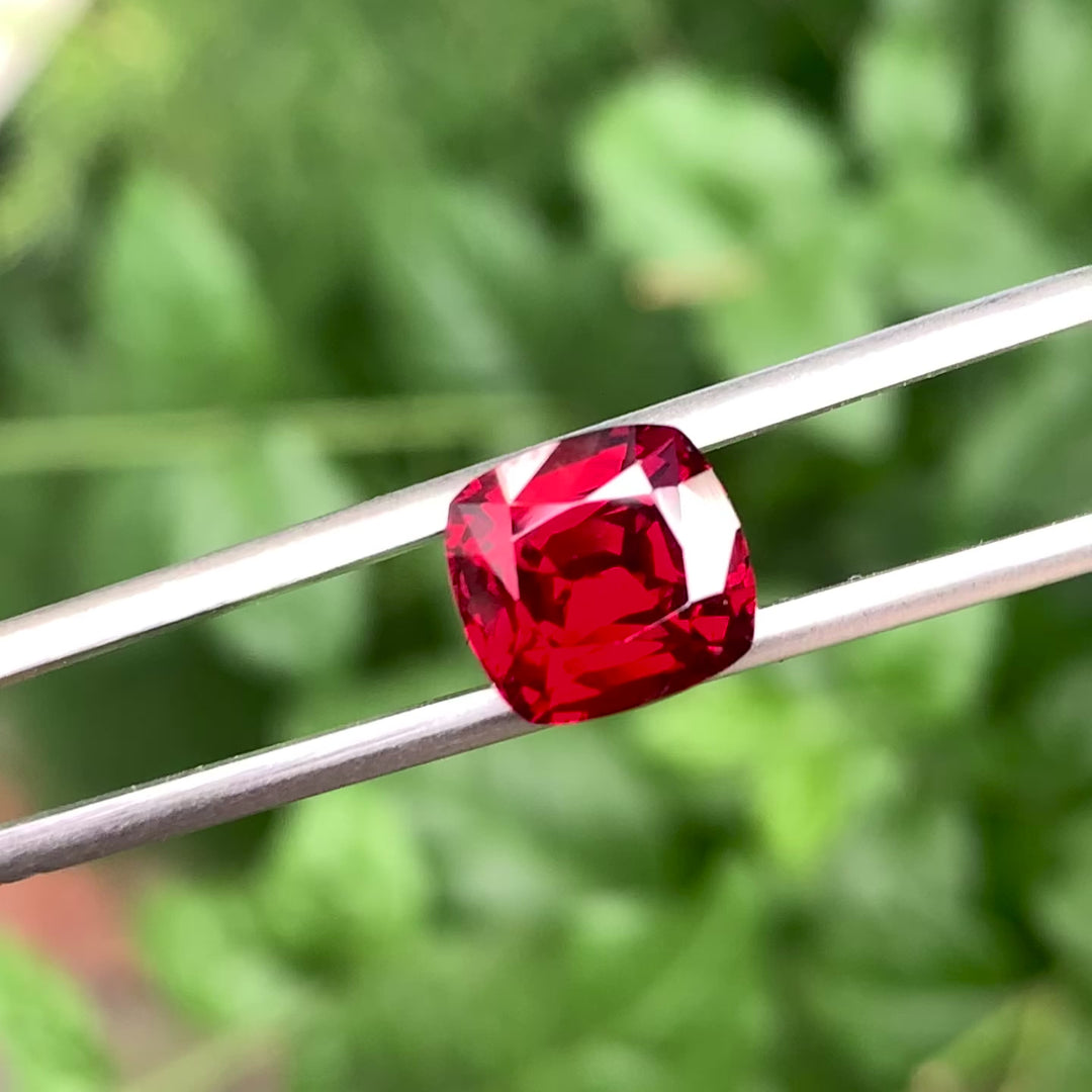 3.95 Carats Faceted Red Rhodolite Garnet