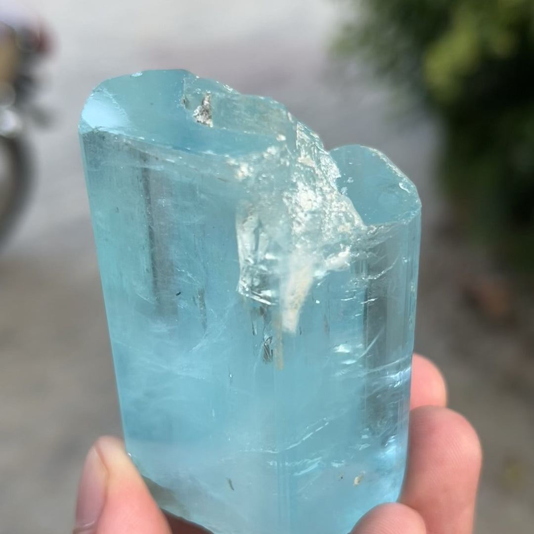 Natural Sky Blue Aquamarine Crystal 188g with Termination – Trio Formation from Afghanistan