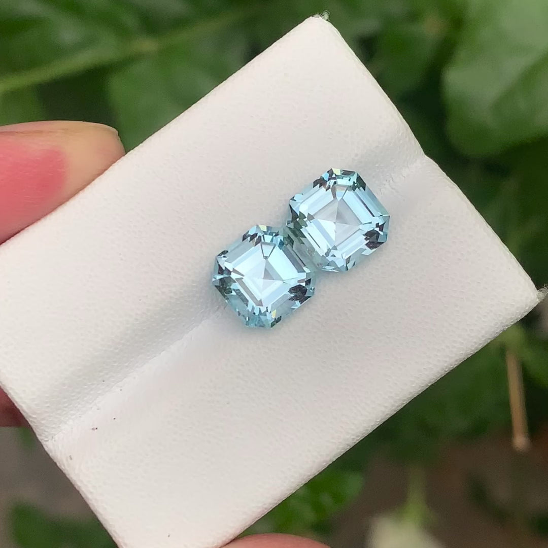 6.5 Carats Loose Blue Topaz Pair