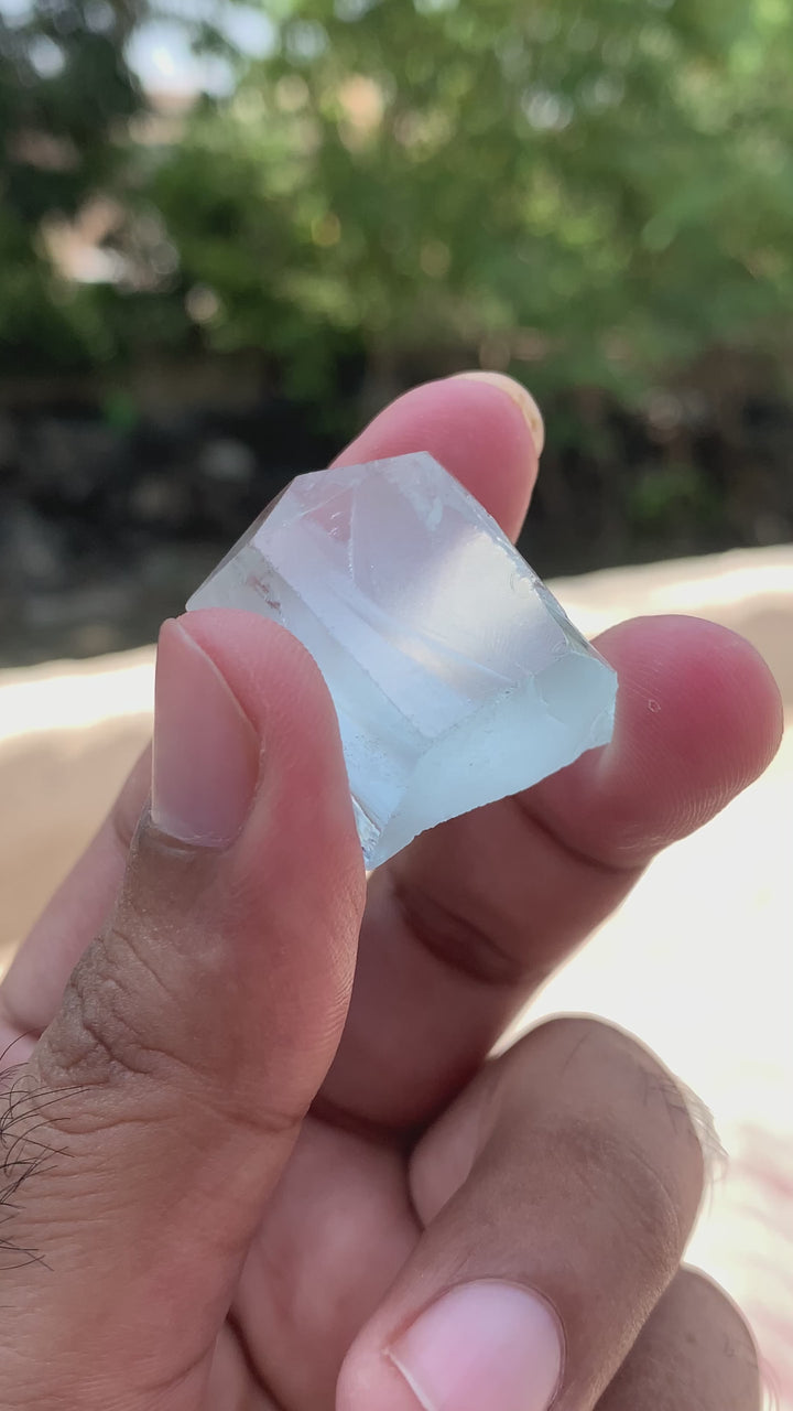 17.90 Grams Facet Rough High Quality Bluish Aquamarine