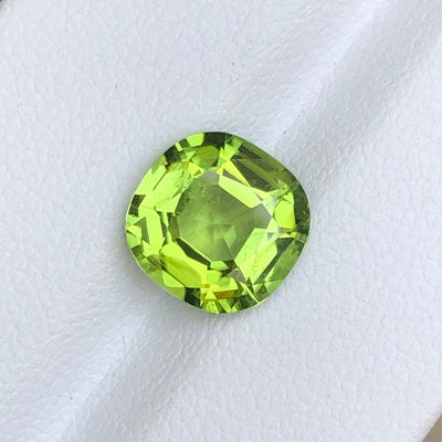 3.50 Carats Faceted Peridot - Noble Gemstones®