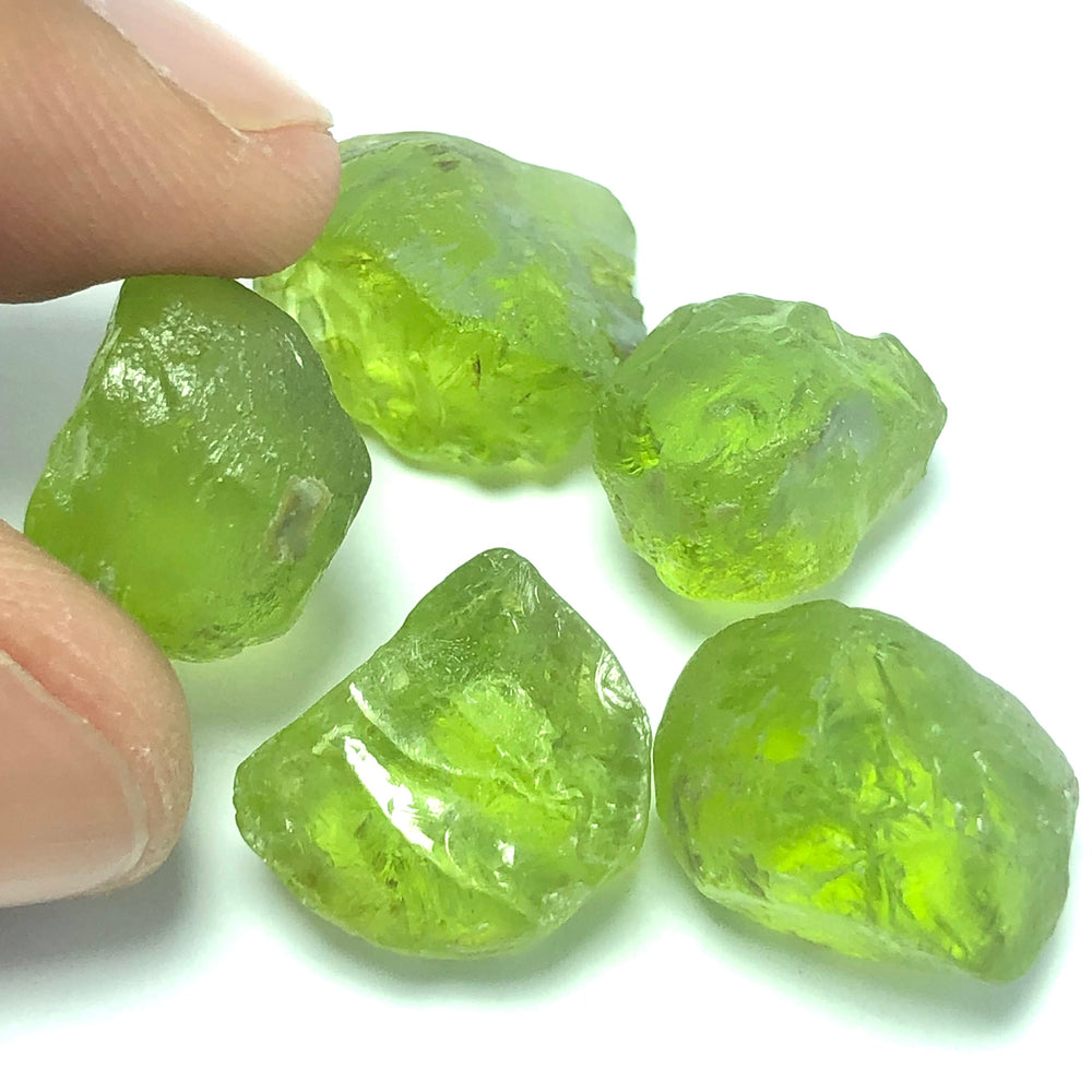 10 Grams Facet Rough Apple Greenish Peridots For Sale - Noble Gemstones®