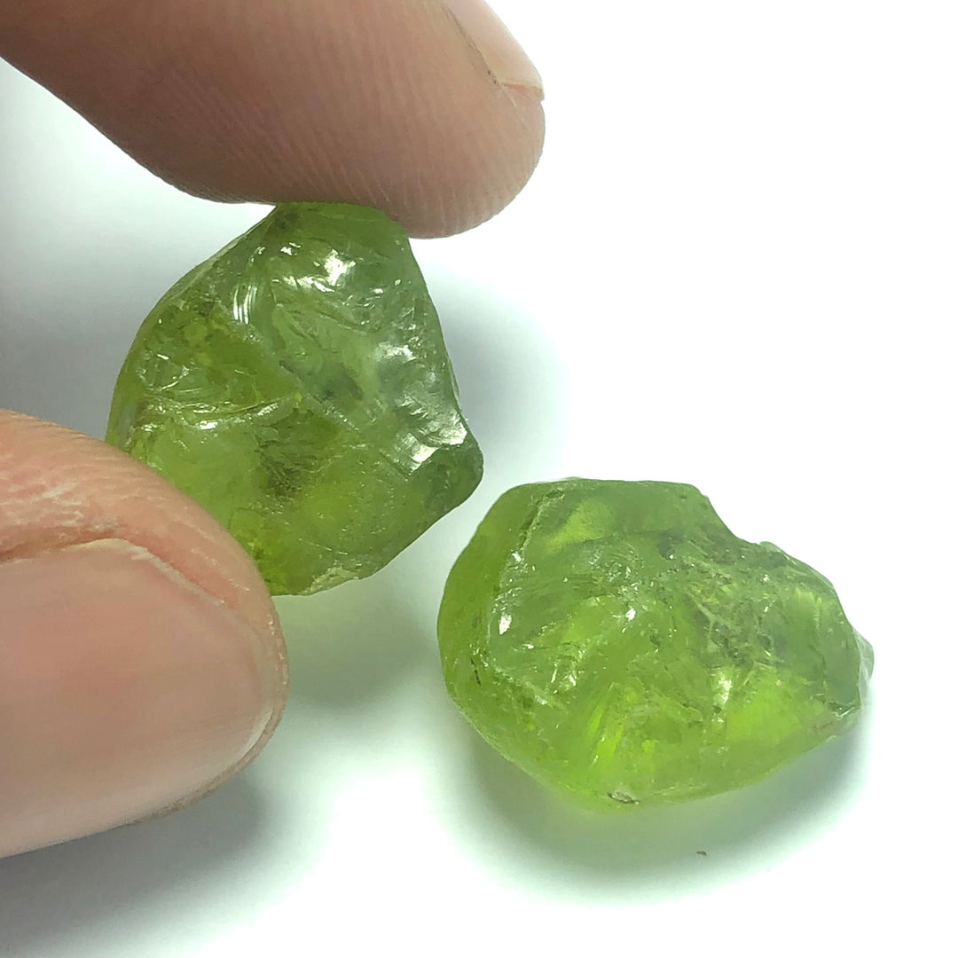 5.90 Grams Facet Rough Apple Greenish Peridots For Sale - Noble Gemstones®