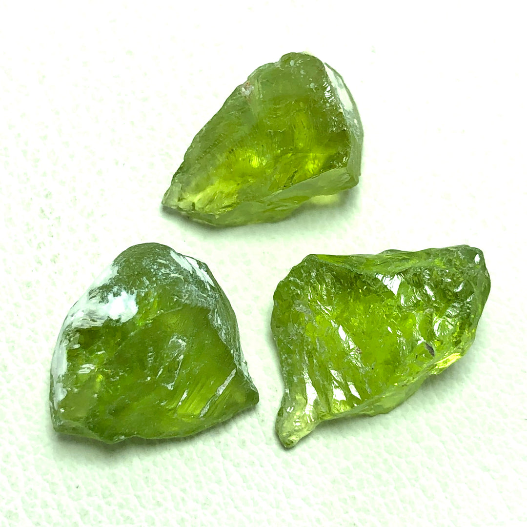 6.16 Grams Raw Peridot Stones For Sale - Noble Gemstones®