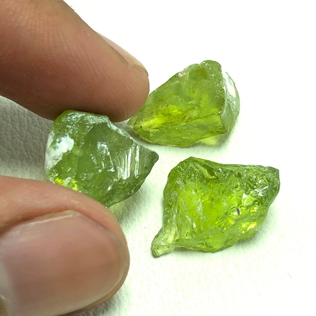 6.16 Grams Raw Peridot Stones For Sale - Noble Gemstones®