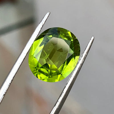 5.35 Carats Faceted Peridot - Noble Gemstones®