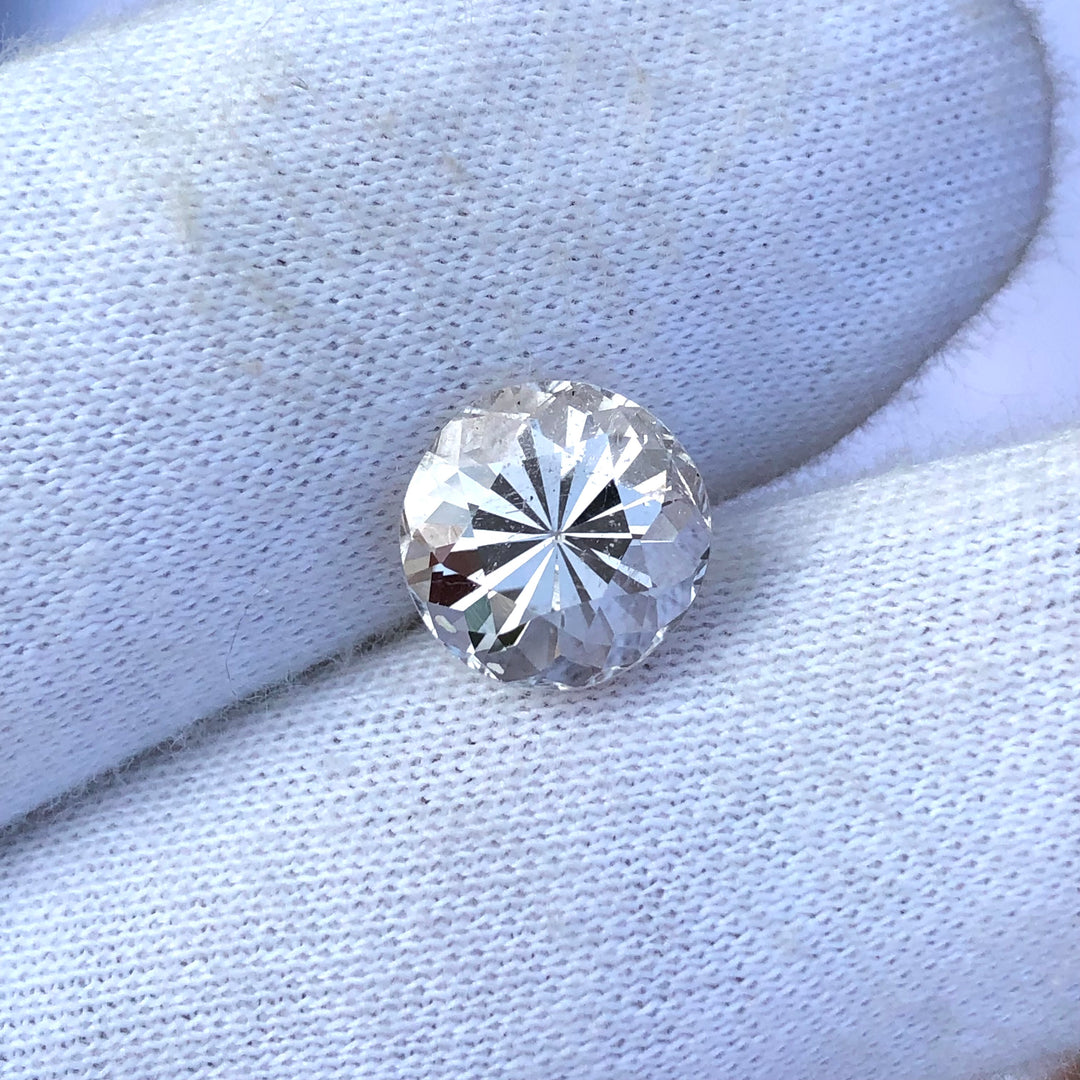 5.30 Carats Faceted African White Topaz