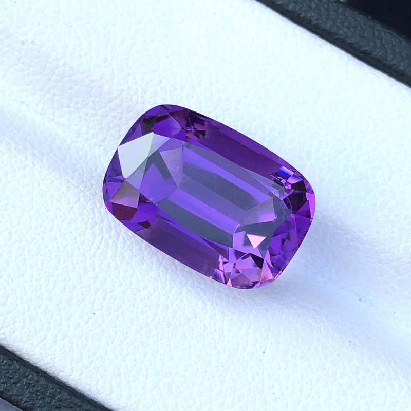 9.40 Carats Genuine Brazilian Faceted Amethyst For Sale