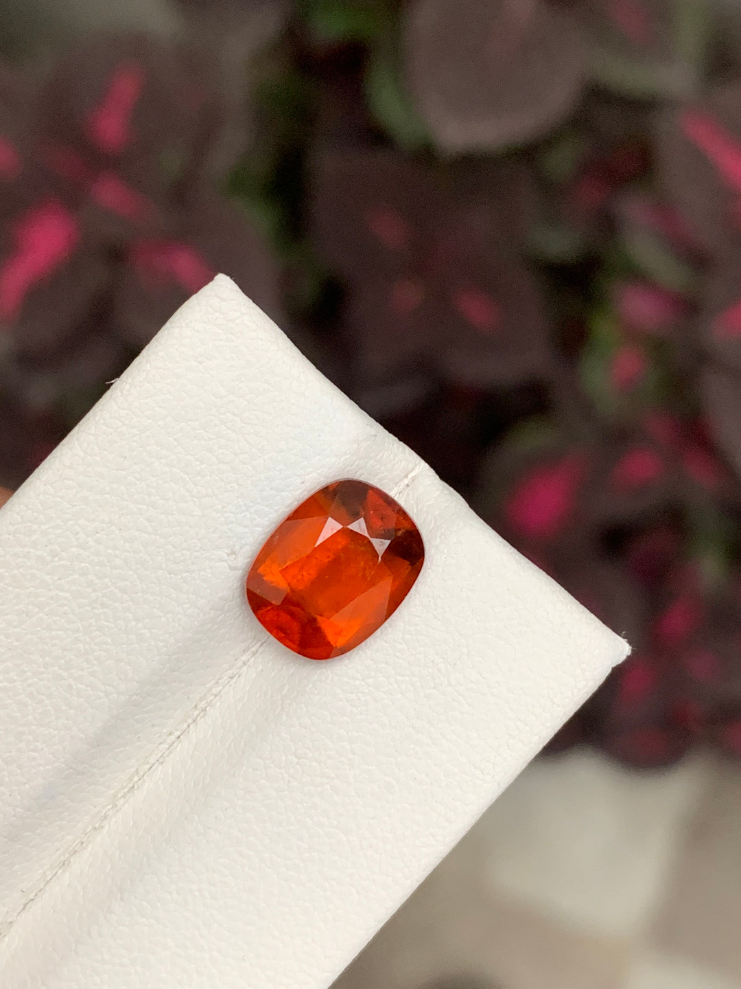 5.50 Carats Faceted Hessonite Garnet - Noble Gemstones®