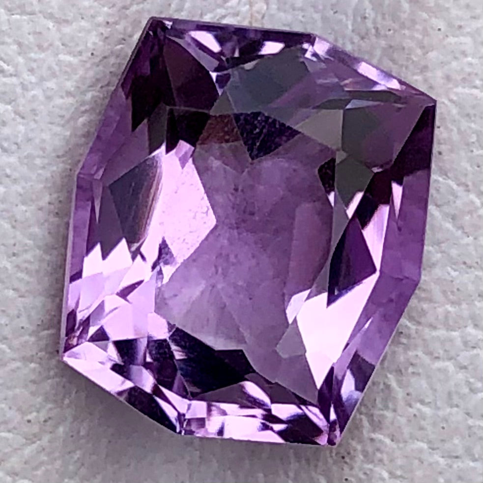 3 Carats Brazilian Faceted Amethyst - Noble Gemstones®