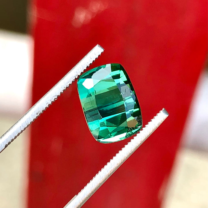 3.20 Carats Faceted Semi-Precious Bluish Green Tourmaline