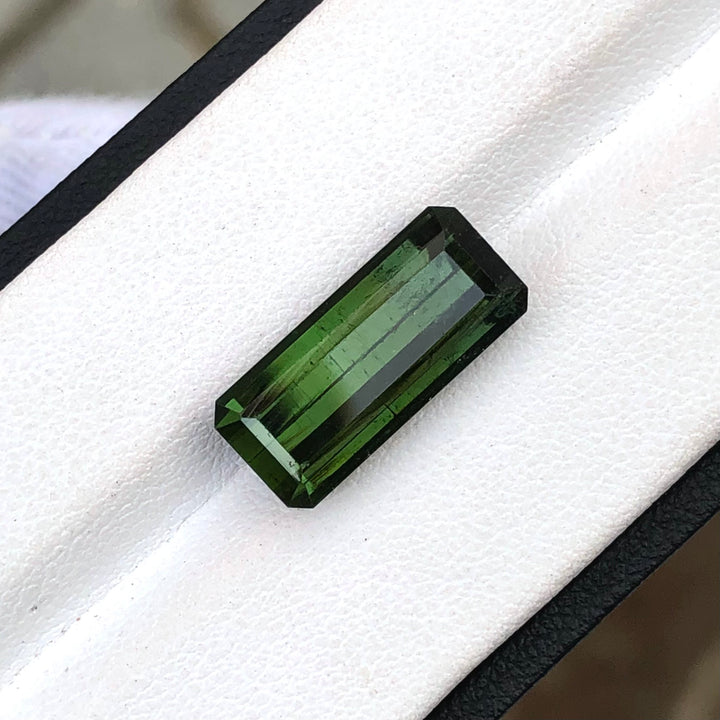 10.15 Carats Faceted Semi-Precious Green Tourmaline