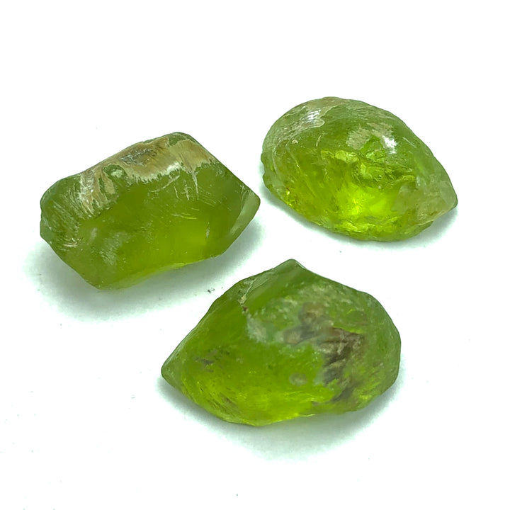 5.91 Grams Facet Rough Apple Greenish Peridots For Sale